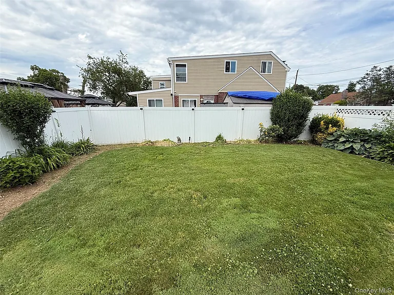730 Cottage St — Photo 28