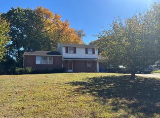 422 Birch Dr, Mickleton, NJ 08056