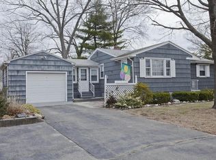 167 Middle St, Springfield, MA 01104