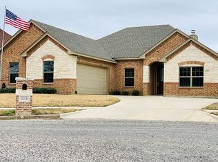113 Ashlyn Ct, Whitesboro, TX 76273