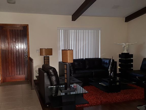 4th image of 10900 SW 139th Ave