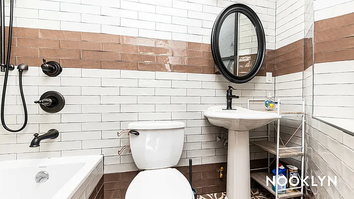 Rented by Nooklyn NYC LLC | media 7