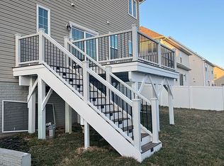 10433 Silvervine Ct, Waldorf, MD