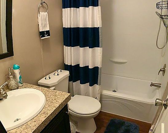 2nd Bathroom