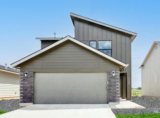 1500 N Coltsfoot Ave, Kuna, ID 83634