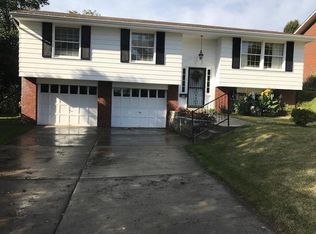 358 Rockfield Rd, Pittsburgh, PA 15243