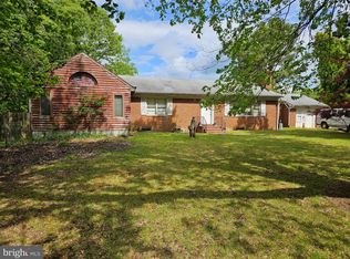 2638 Greenbriar Ln, Annapolis, MD 21401