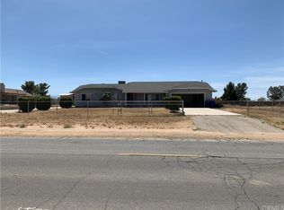 11792 Mohawk Rd, Apple Valley, CA 92308