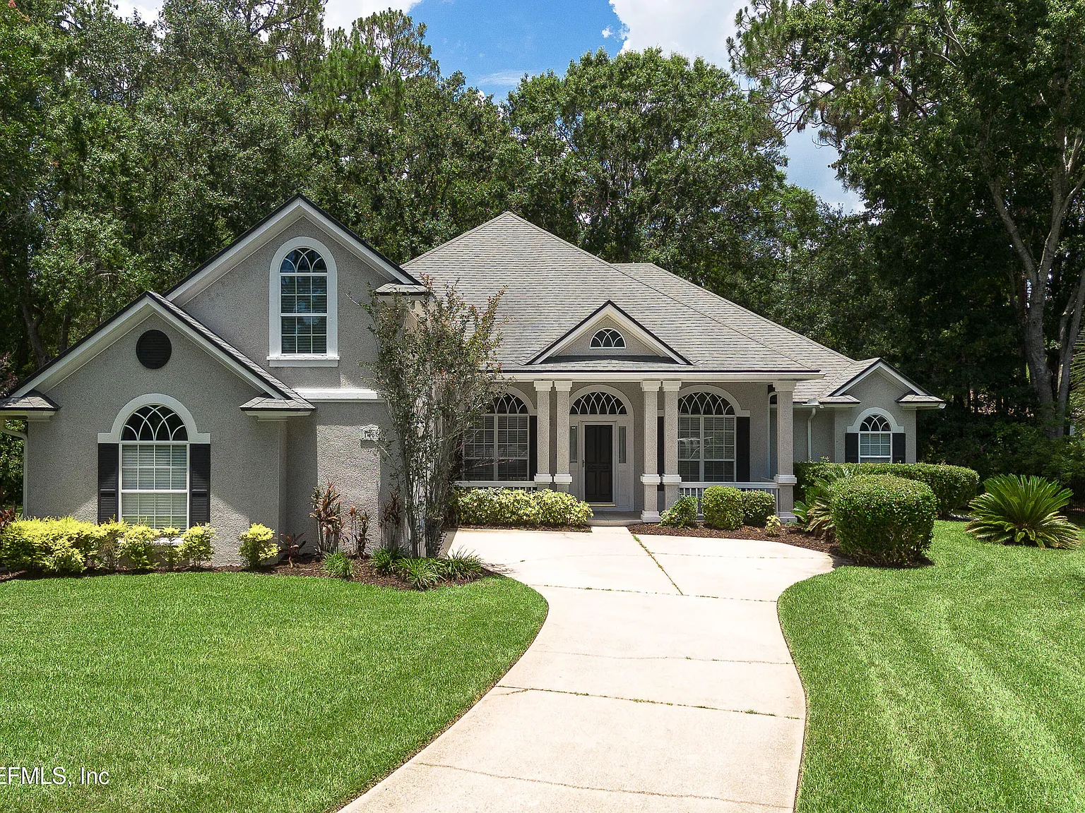 4 bed, 4.0 bath, 2809 sqft, $3,250 — Photo 1