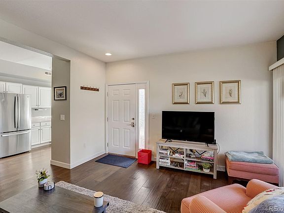 2nd image of 5225 White Willow Drive #G120