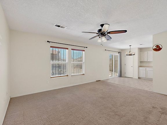 4th image of 408 Desert Rock Dr SW