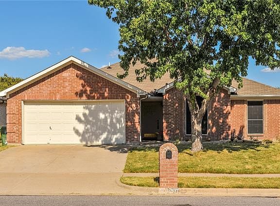 4th image of 6207 Pierce Arrow Dr