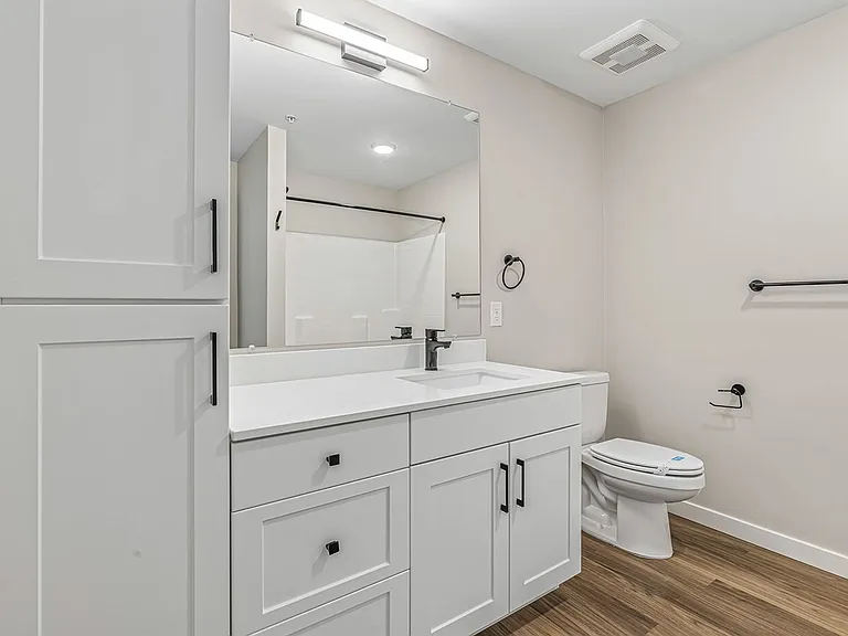 Asher Apartments - LIMITED-TIME OFFER 8 WEEKS FREE! — Photo 127