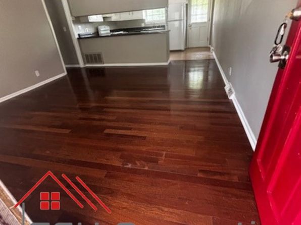2304 3rd St APT 2