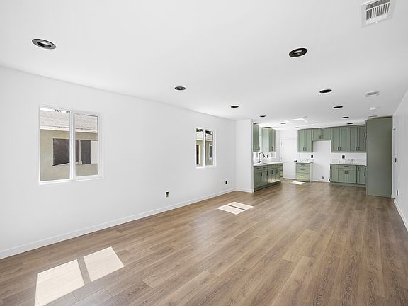 4th image of 1141 Winchester Ave #1143