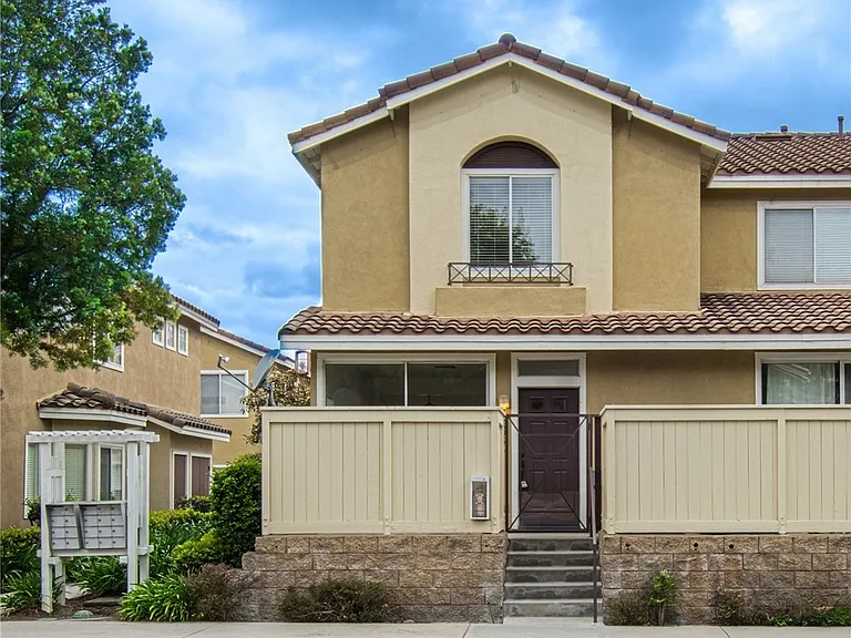 19646 Orviento Dr — Photo 1