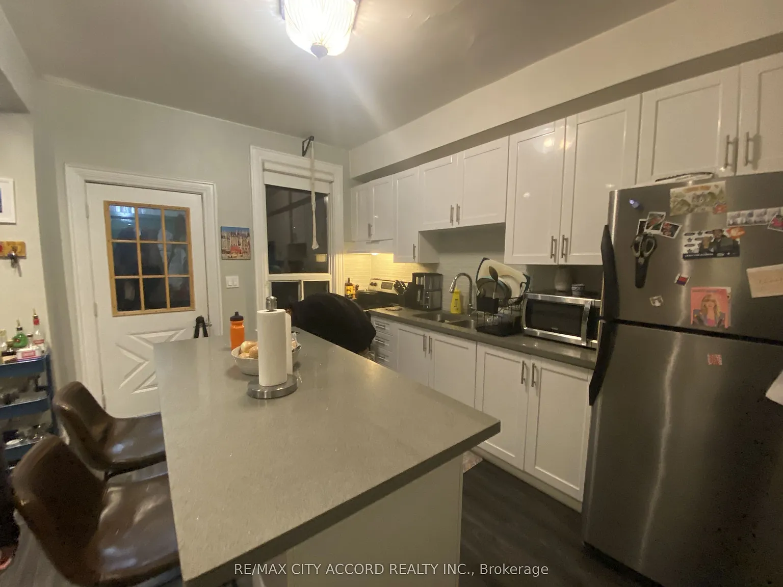 1 bed, $2,300 — Photo 3