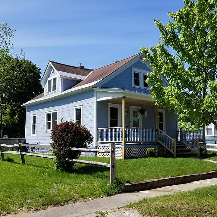1st image of 127 Hunter St