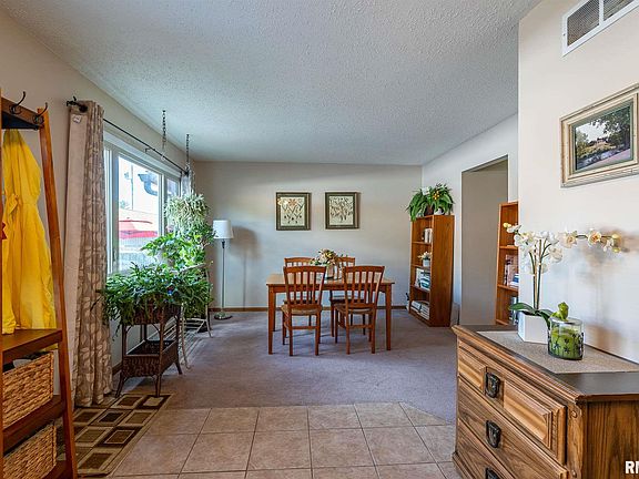5th image of 4716 11th St #10