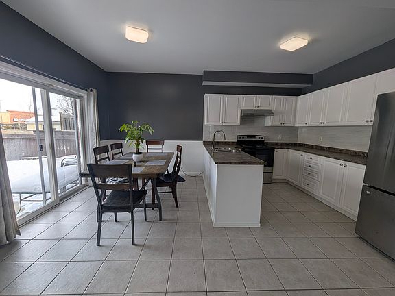 3rd image of 52 Arlington Dr #1