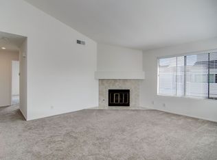 359 Deerfield Ave, Irvine, CA 92606