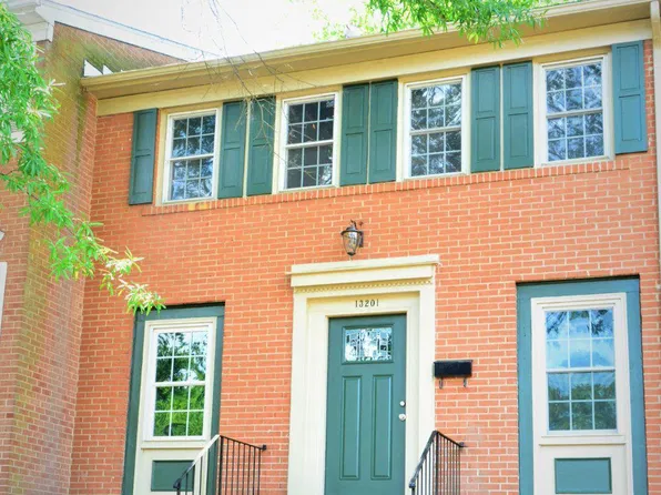 13201 Putnam Cir, Woodbridge, VA 22191