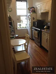 Rented by ZealEstate Group Inc