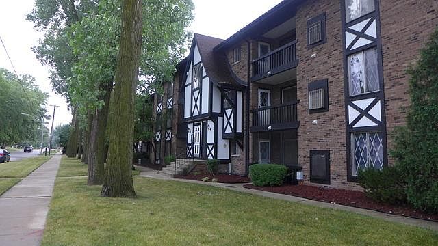 1st image of 13619 Lavergne Ave #1