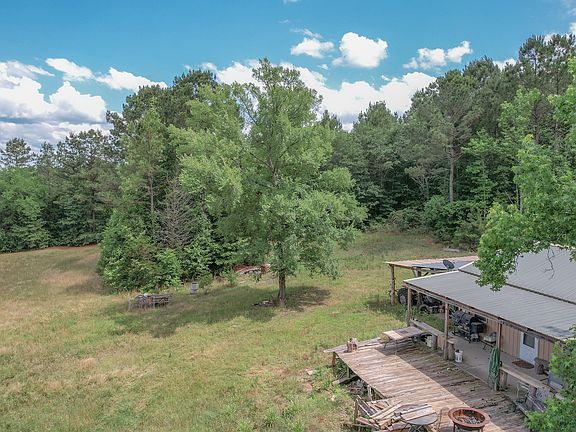 2nd image of 1601 County Road 1582