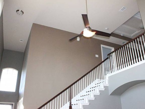 Open Concept, Vaulted Cei