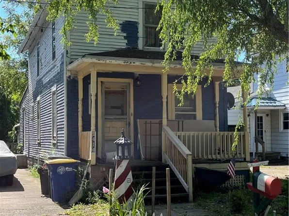 1414 W 8th St, Ashtabula, OH 44004