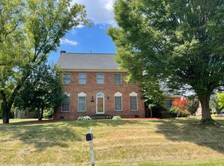97 Abbey Rd, Winchester, VA 22602