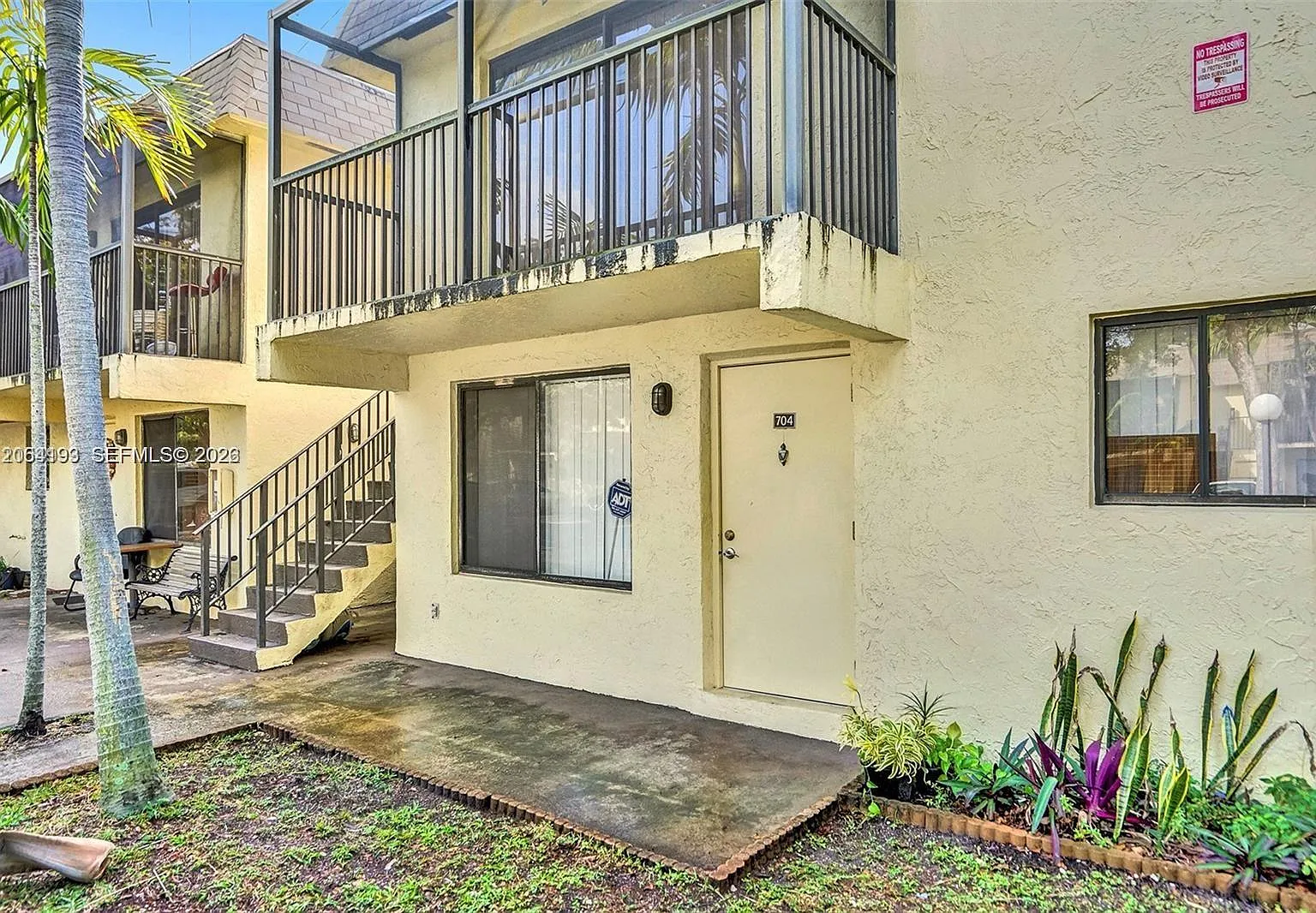 South Flagler Condo — Photo 1