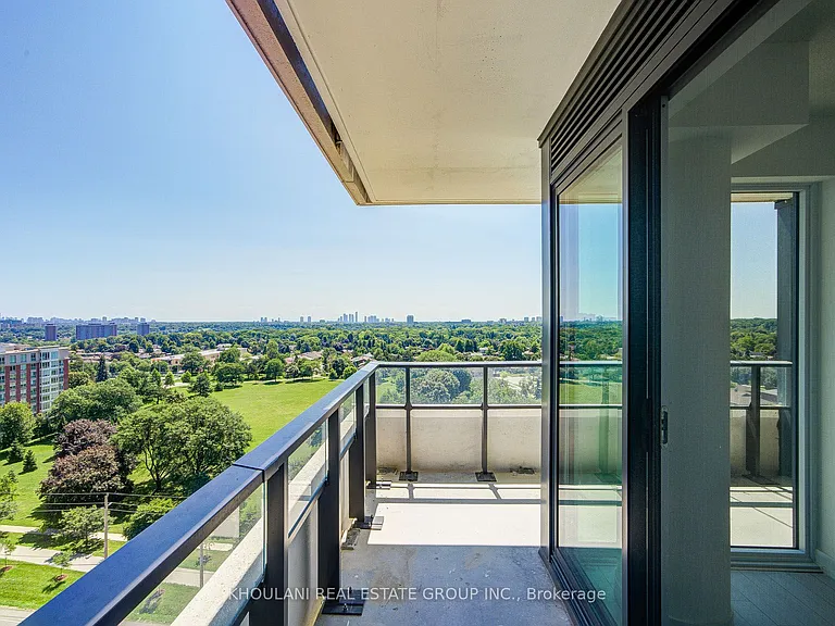 4010 Eglinton Ave W #1113 — Photo 32