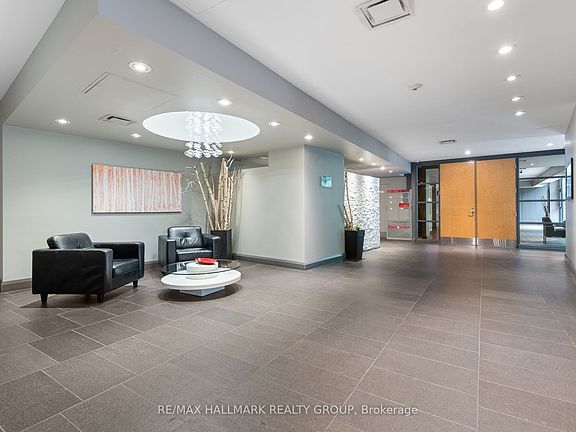 4th image of 200 Lett St #1103