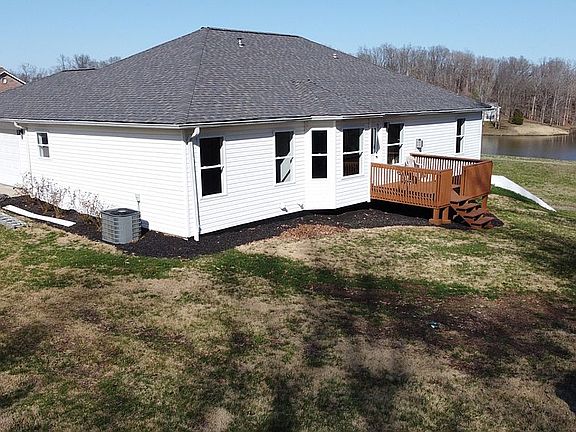 2nd image of 3925 Granite Dr