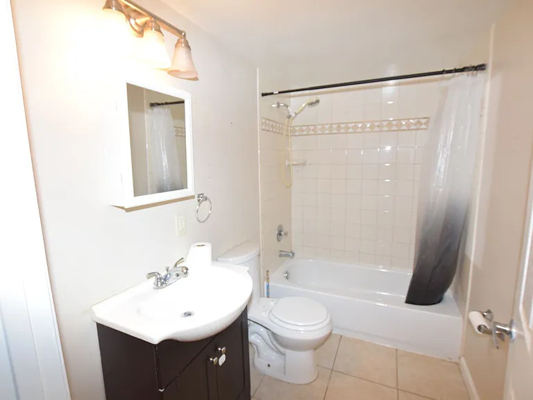 317 E Barnes Ave — Photo 36