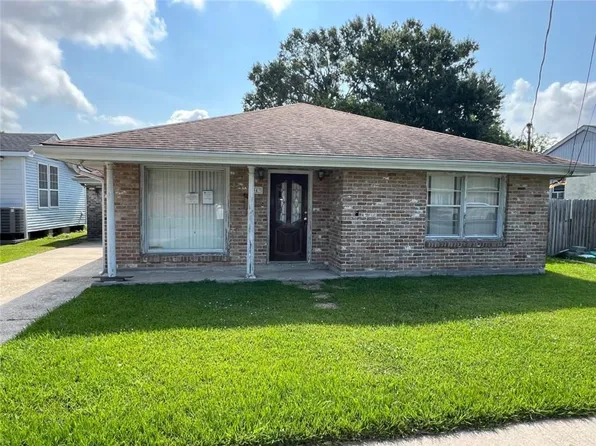 341 Soniat Ave, Harahan, LA 70123