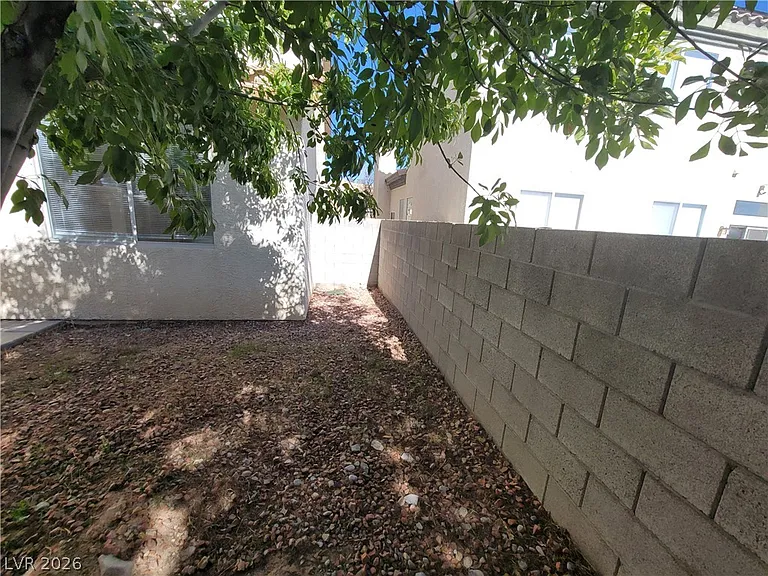 7817 Falconwing Ave — Photo 11