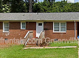 605 Littlejohn St, Gaffney, SC 29341