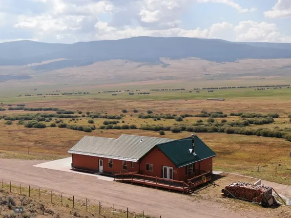 2900 Pioneer Mtns, Polaris, MT 59746