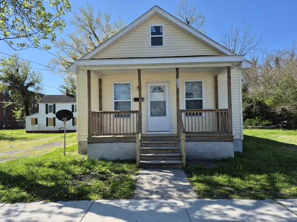 (undisclosed Address), Cambridge, MD 21613