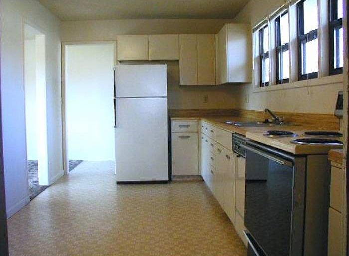 2nd image of 6602 SW Fairdale Dr