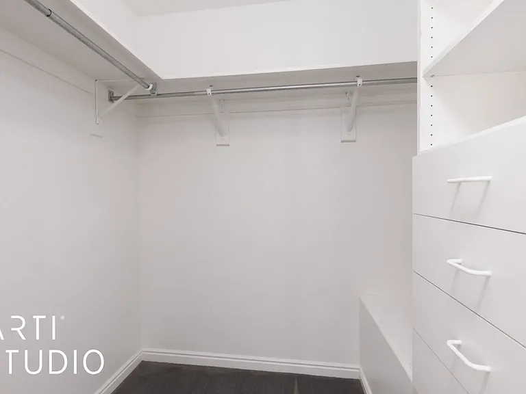 717 W Hafen Ln #6A — Photo 16