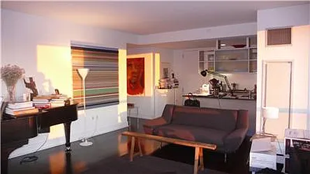 Rented by Hudson 3 Inc