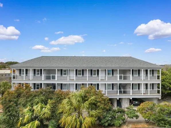 404 22nd Ave. N, Myrtle Beach, SC 29577