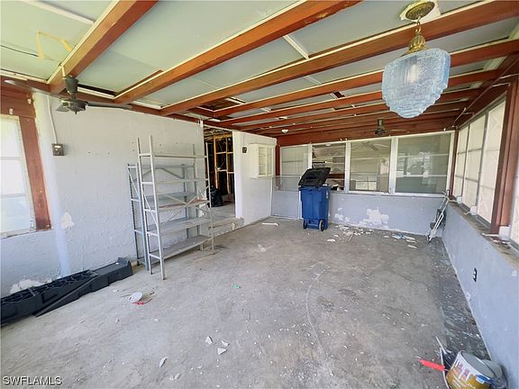 4th image of 4461 Birmingham St