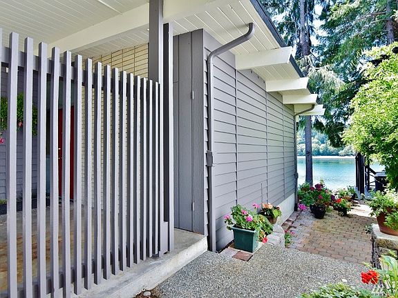 3rd image of 2109 Madrona Point Dr