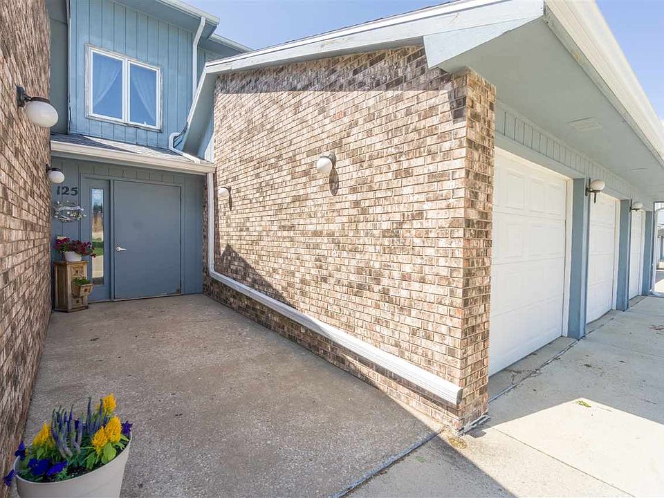 1st image of 125 Southbrooke Dr APT 6