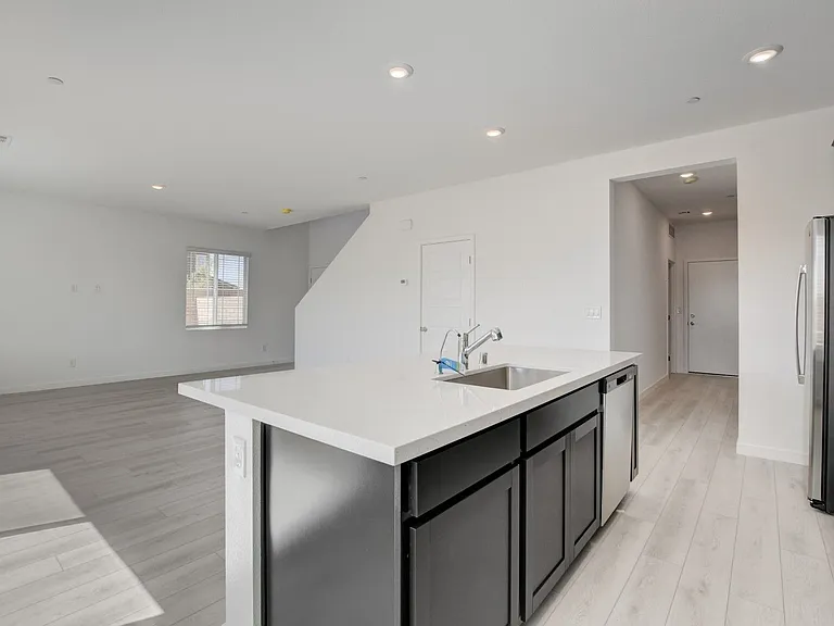 345 Isla Enclave Way — Photo 19